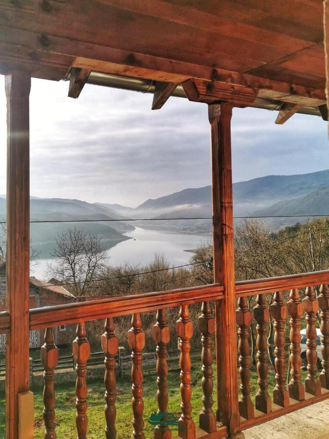 Villa Balconlux - Zavojsko Jezero, Pirot Bagian luar foto